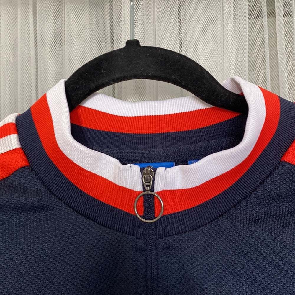 Adidas top - Picture 8 of 14